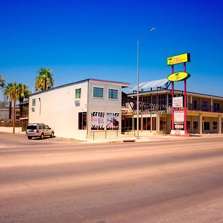 Whispering Palms Inn Del Rio Kültér fotó